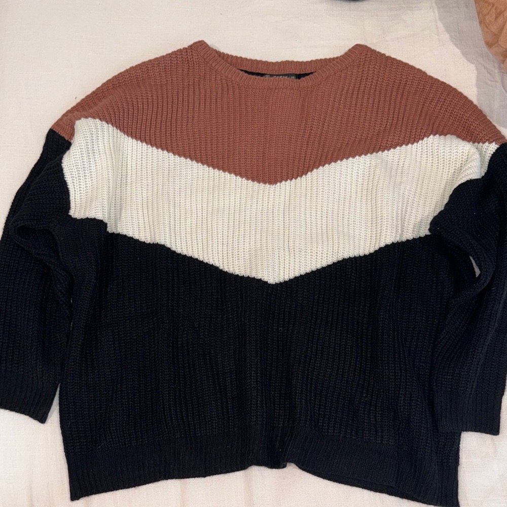 SHEIN Tri-Tone Sweater